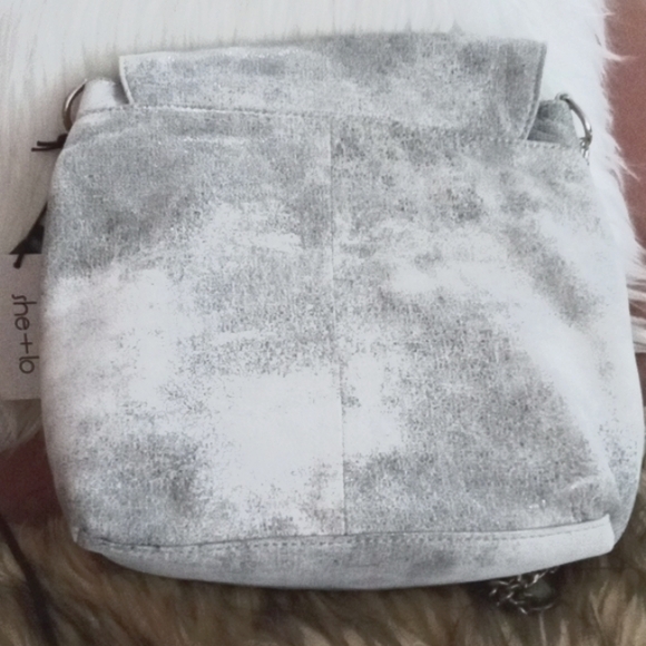 Gorgeous leather crossbody bag 🎁 - Picture 3 of 5